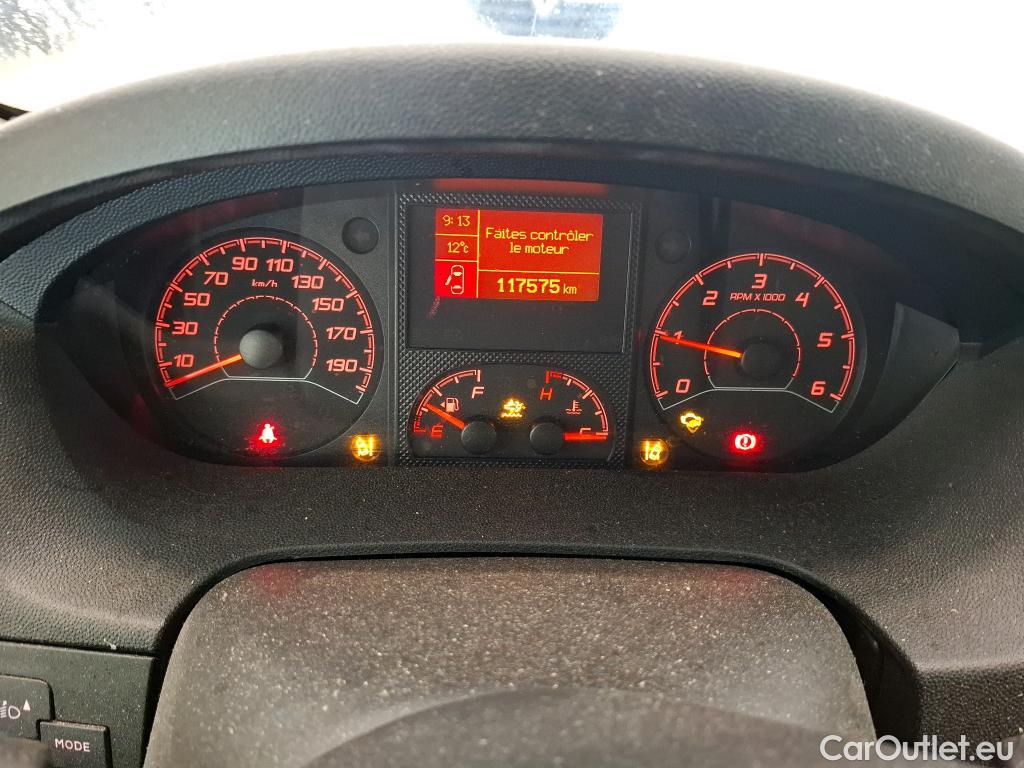  Peugeot  Boxer PEUGEOT  / 2014 / 4P / Fourgon tôlé BlueHDi 120 S&S ASPHALT 333 L1H2 #36