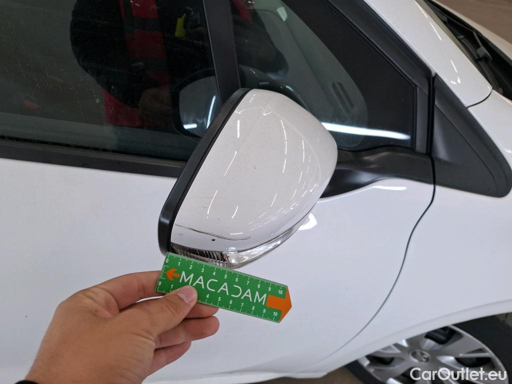  Peugeot  208  Affaire Premium 1.5 HDi 100CV BVM5 E6dT #35