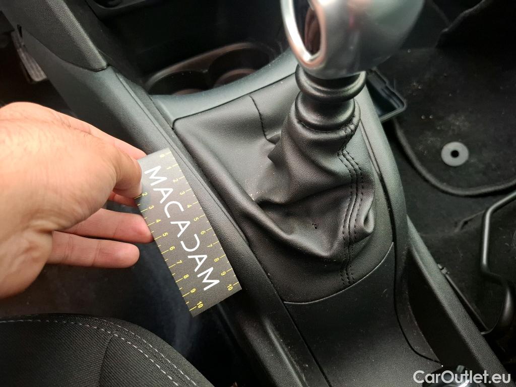  Peugeot  208  Affaire Premium Pack 1.5 HDi 100CV BVM6 E6dT #14