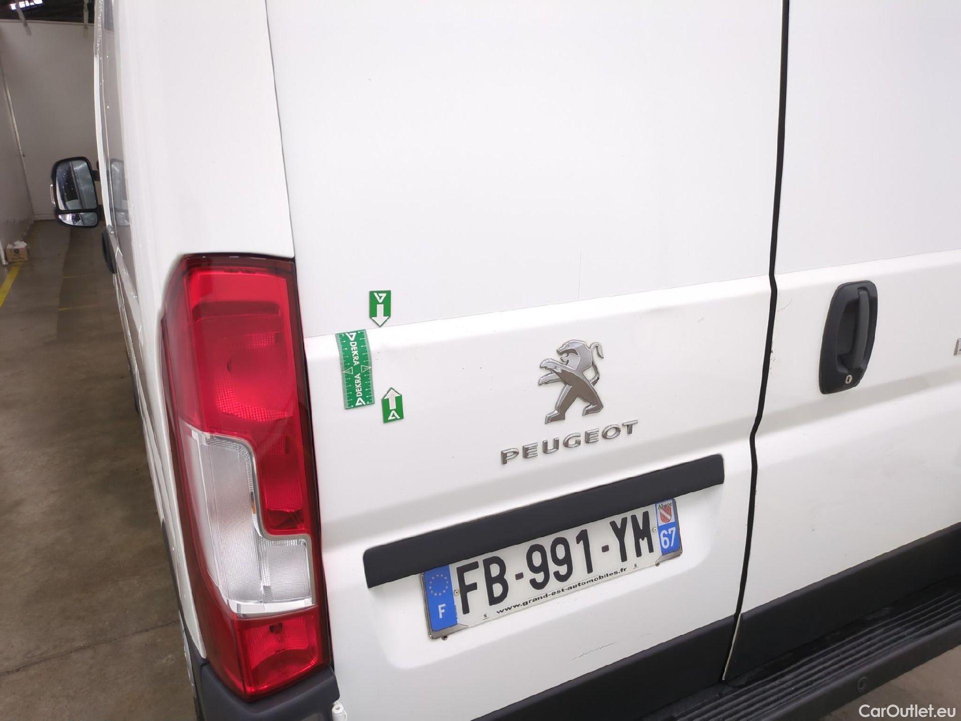  Peugeot  Boxer PEUGEOT  VU 4p Fourgon BLUEHDI 110 PREMIUM PACK 330 L1H1 #51