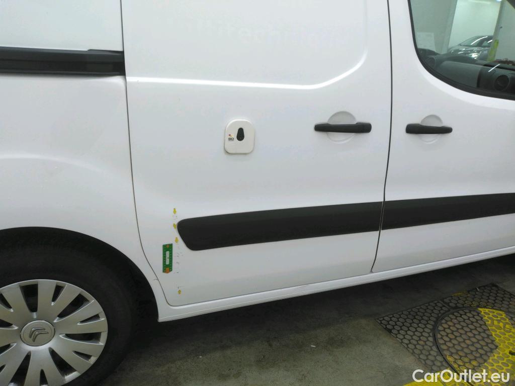  Citroen  Berlingo CITROEN  VU 3p EVL BlueHDi 100 S&S BVM Business M fourgonnette #16