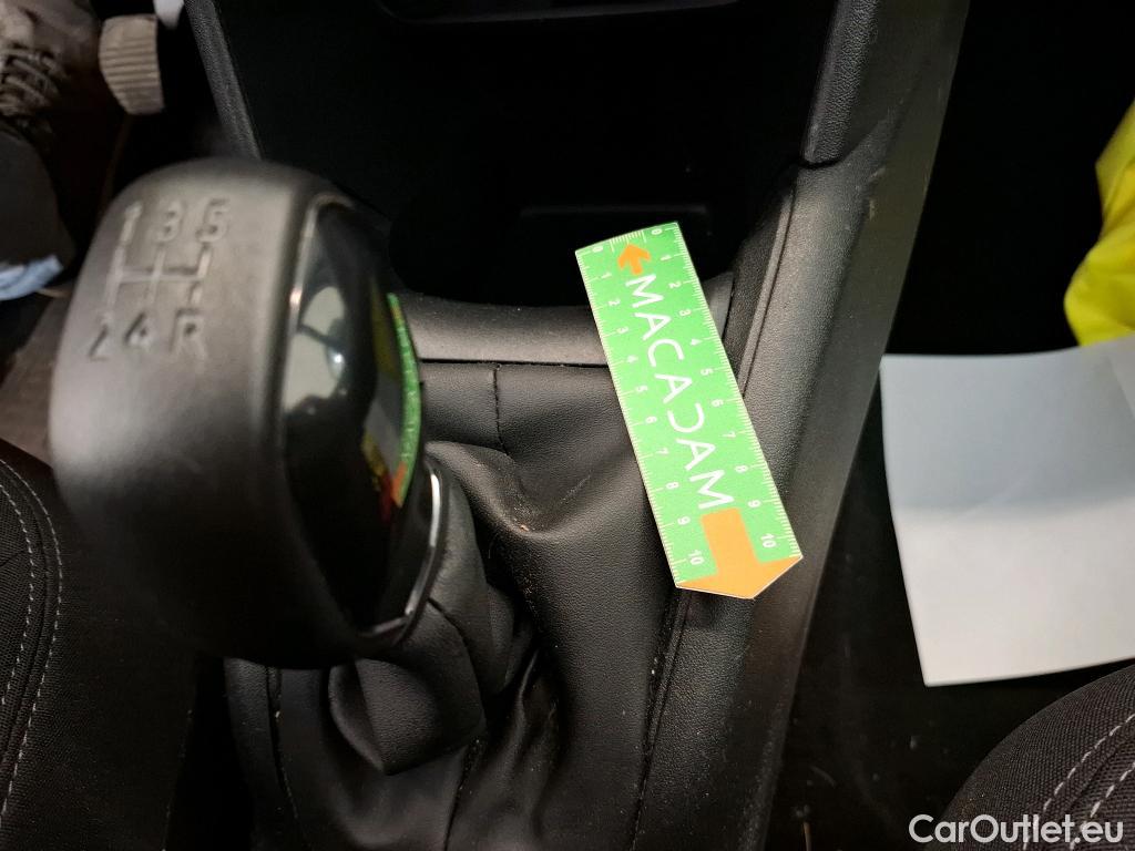  Peugeot  208  Affaire Premium 1.5 HDi 100CV BVM5 E6dT #31