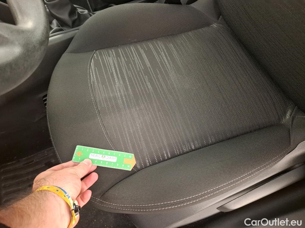  Peugeot  208  Affaire Premium Pack 1.5 HDi 100CV BVM5 E6dT #32