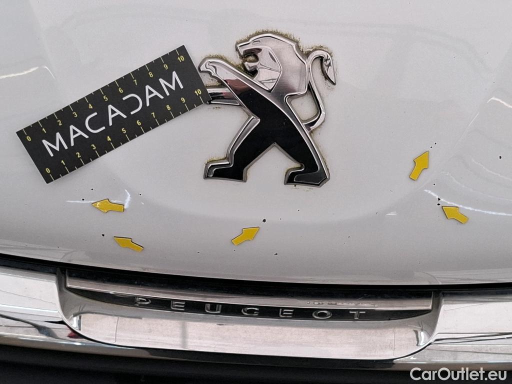  Peugeot  208  Affaire Premium Pack 1.5 HDi 100CV BVM6 E6dT #4