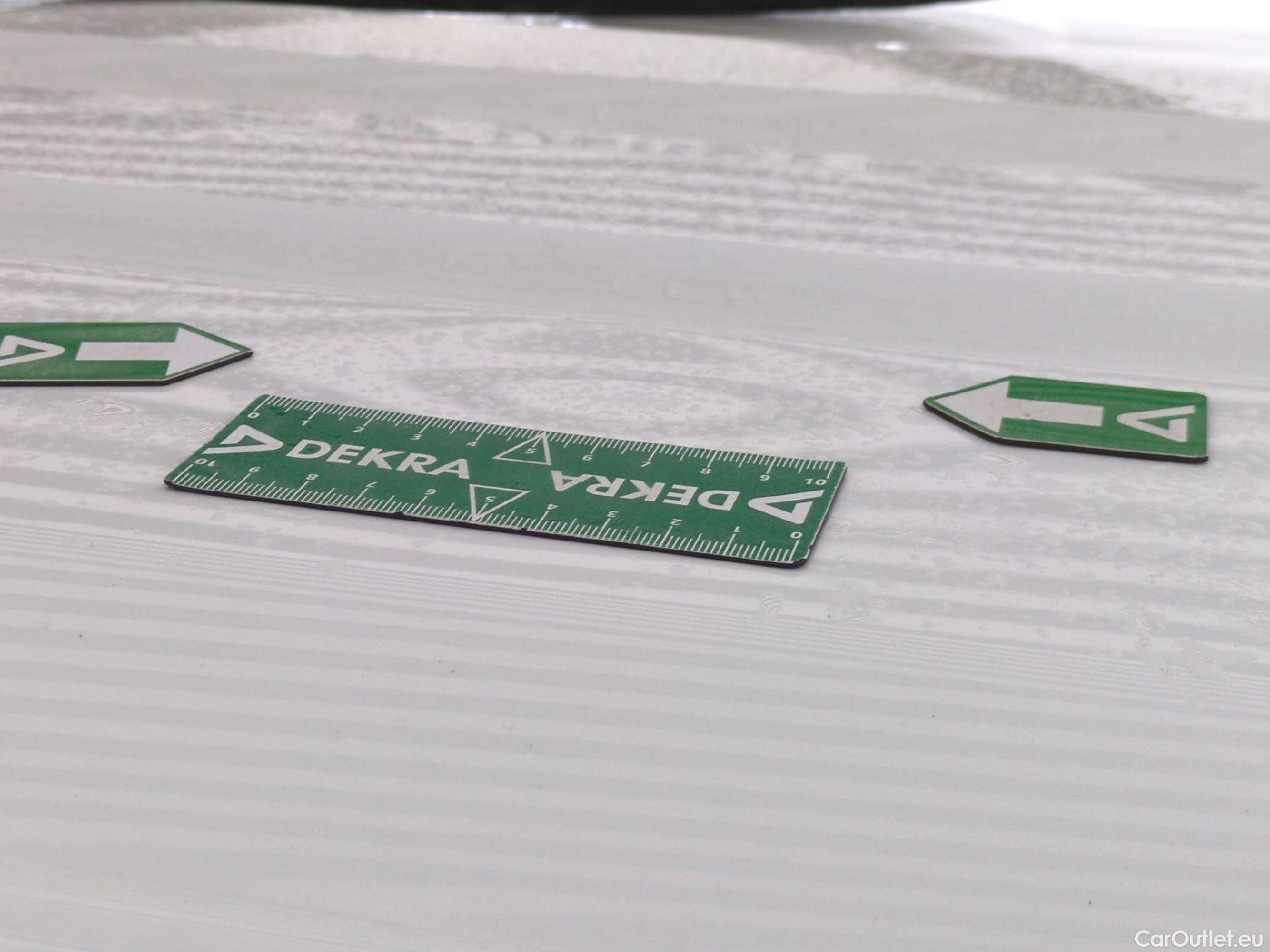  Peugeot  Boxer PEUGEOT  VU 4p Fourgon BLUEHDI 110 PREMIUM PACK 330 L1H1 #36