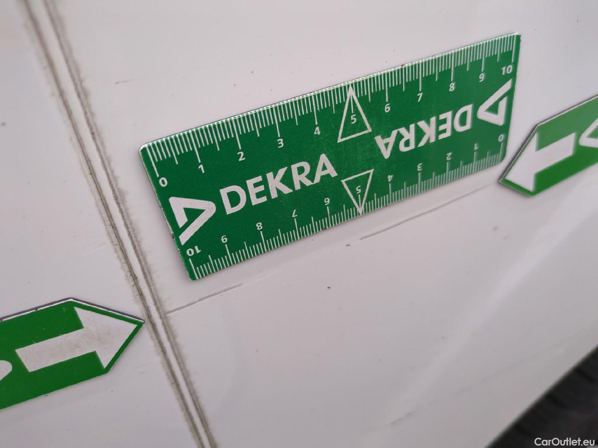  Peugeot  Boxer PEUGEOT  VU 4p Fourgon BLUEHDI 110 PREMIUM PACK 330 L1H1 #47