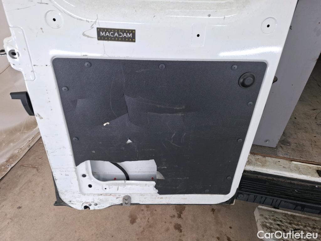  Peugeot  Boxer PEUGEOT  / 2014 / 4P / Fourgon tôlé BlueHDi 120 S&S ASPHALT 333 L1H2 #26