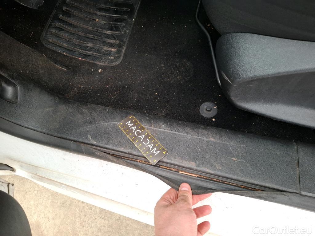  Peugeot  208  Active Business  1.5 HDi 100CV BVM5 E6dT / TRANSFO VP/VF
 #16