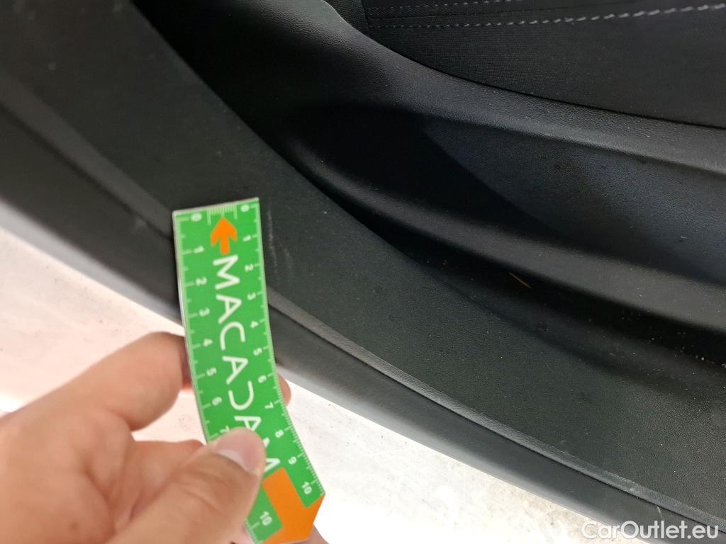  Peugeot  208  Affaire Premium 1.5 HDi 100CV BVM5 E6dT #22