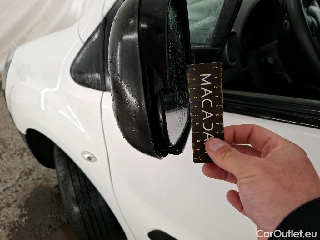  Citroen  Berlingo CITROEN  VU 3p Fourgonnette VTi 95 BVM Club M #2