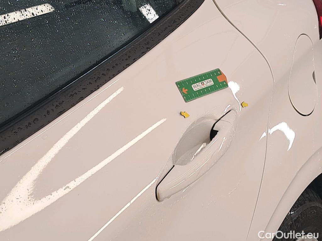  Peugeot  208  Affaire Premium Pack 1.6 HDi 75CV BVM5 E6 #8