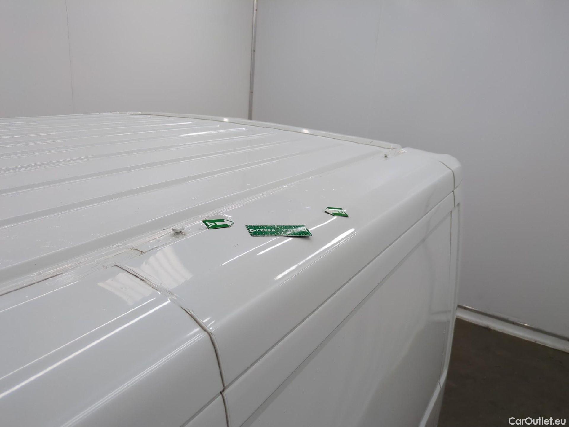  Peugeot  Boxer PEUGEOT  VU 4p Fourgon BLUEHDI 110 PREMIUM PACK 330 L1H1 #33