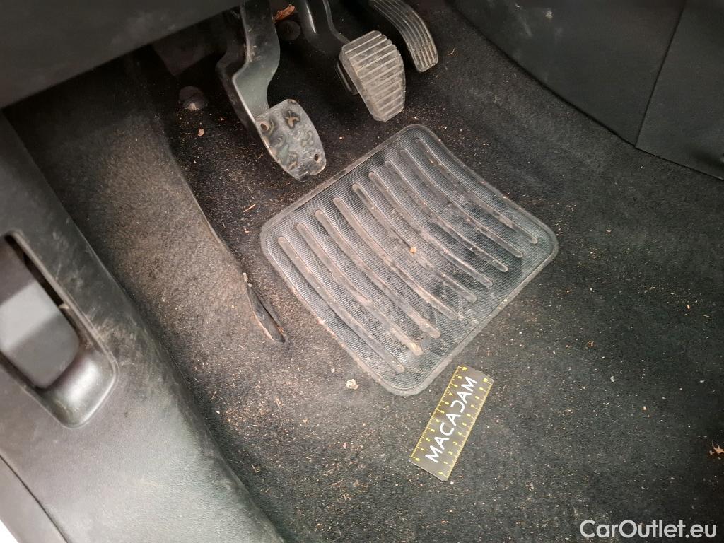  Peugeot  208  Active Business  1.5 HDi 100CV BVM5 E6dT / TRANSFO VP/VF
 #18