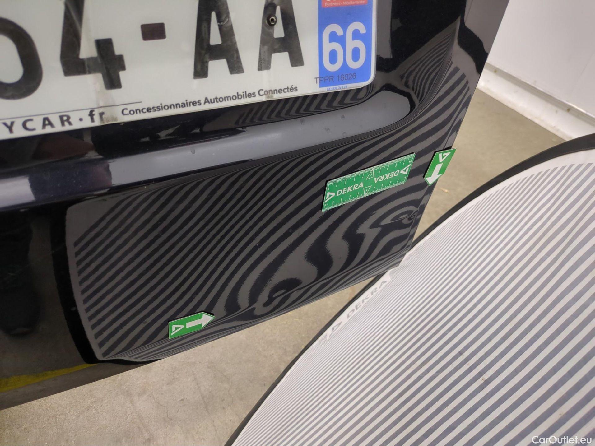  Volkswagen  Caddy VOLKSWAGEN  Van / 2015 / 4P / Fourgonnette 2.0 TDI 102 Business Line Plus #53