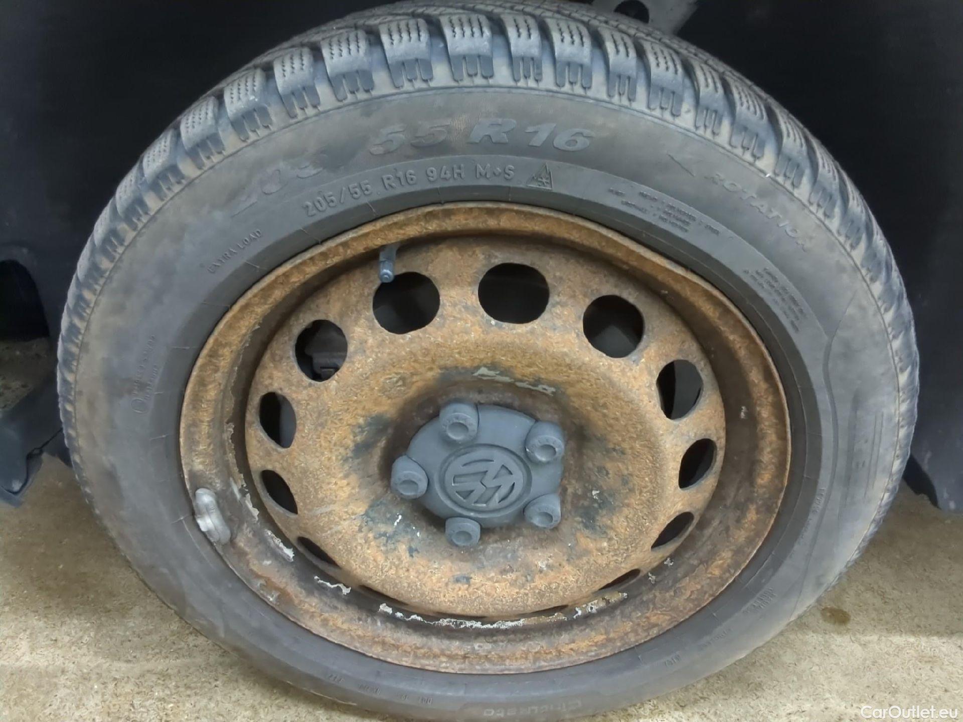  Volkswagen  Caddy VOLKSWAGEN  Van VU 4p Fourgonnette 2.0 TDI 122 4MOTION Business Line #8