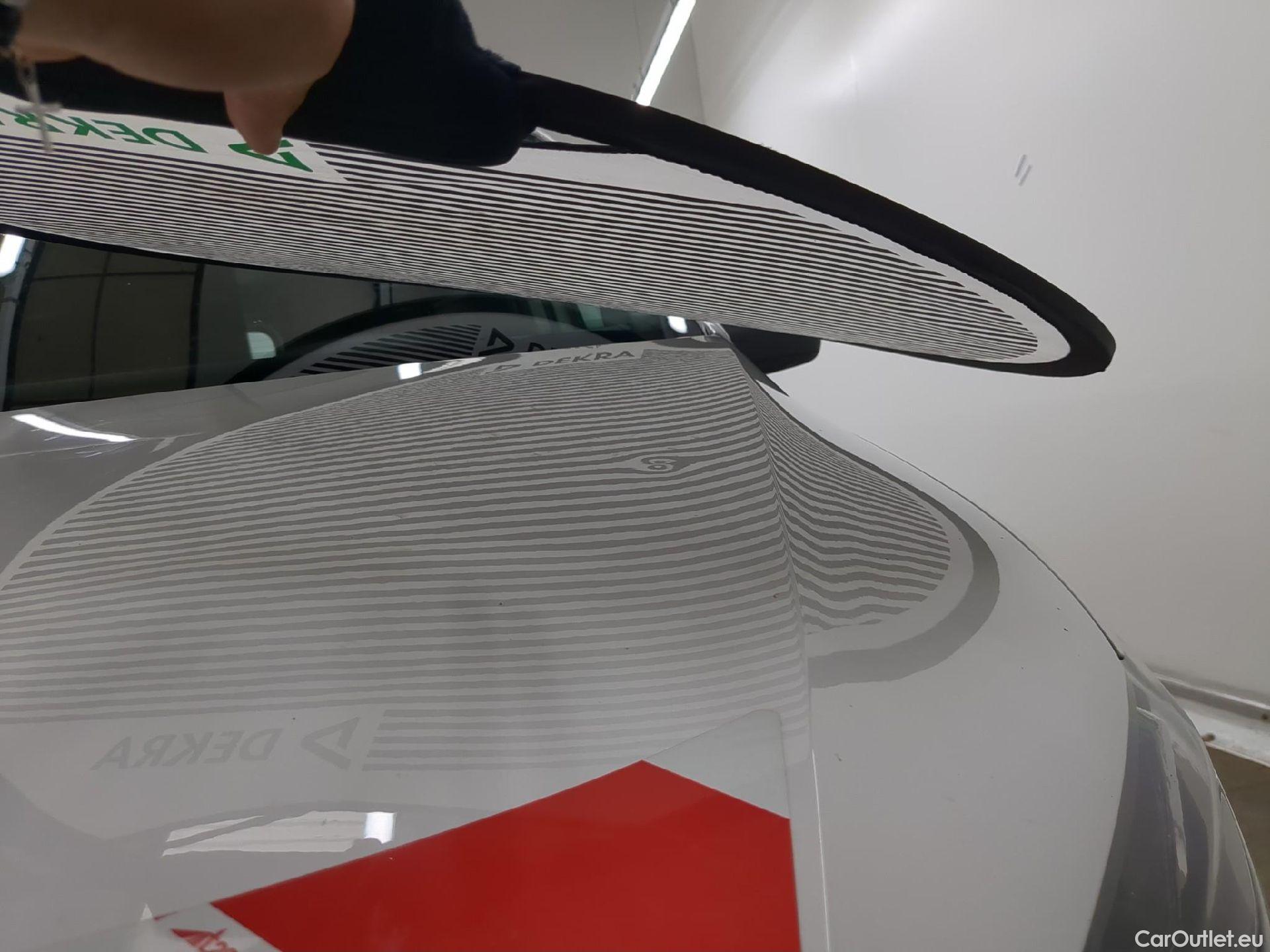  Volkswagen  Caddy VOLKSWAGEN  Van VU 4p Fourgonnette 2.0 TDI 122 4MOTION Business Line #31