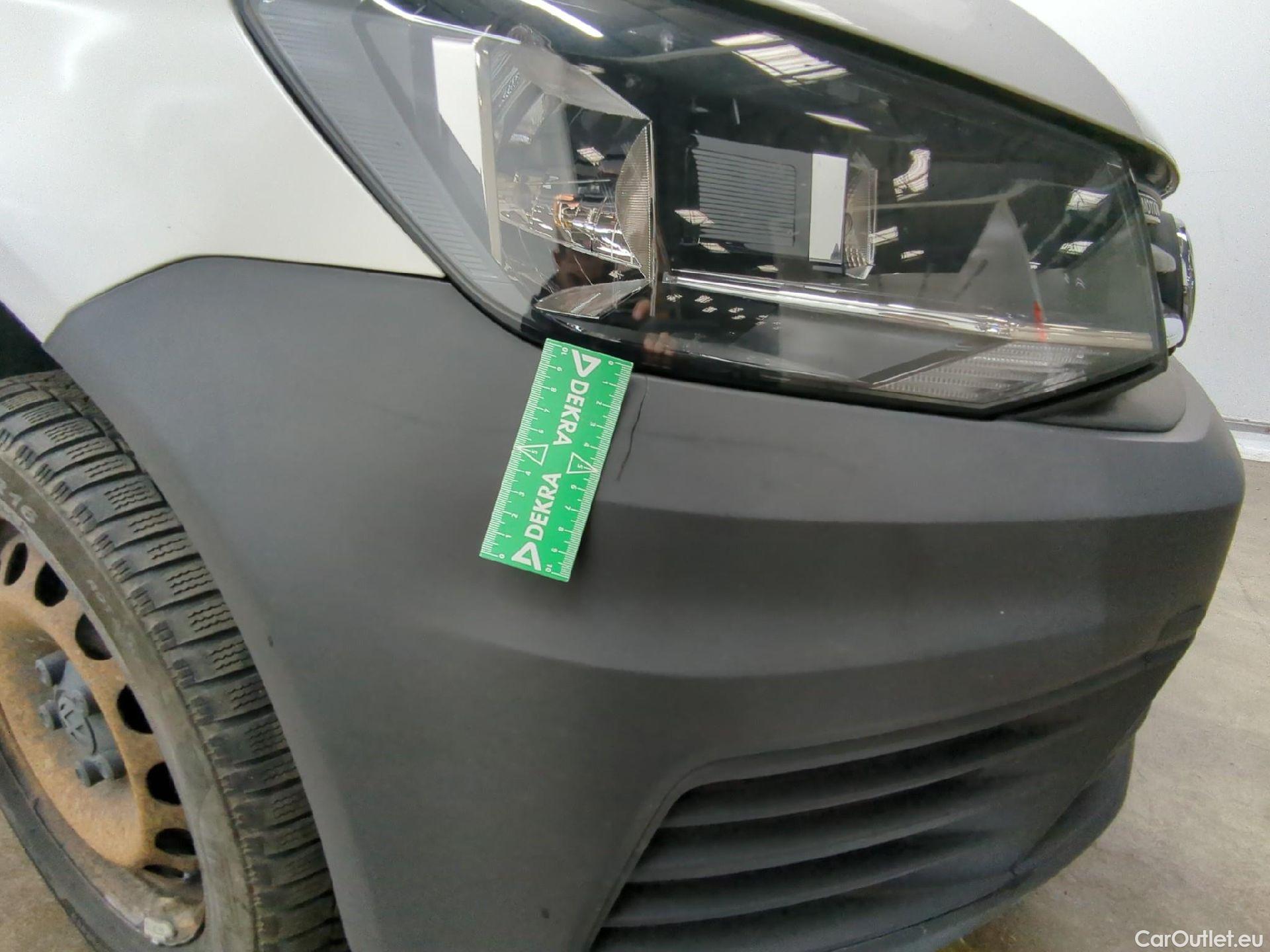  Volkswagen  Caddy VOLKSWAGEN  Van VU 4p Fourgonnette 2.0 TDI 122 4MOTION Business Line #27