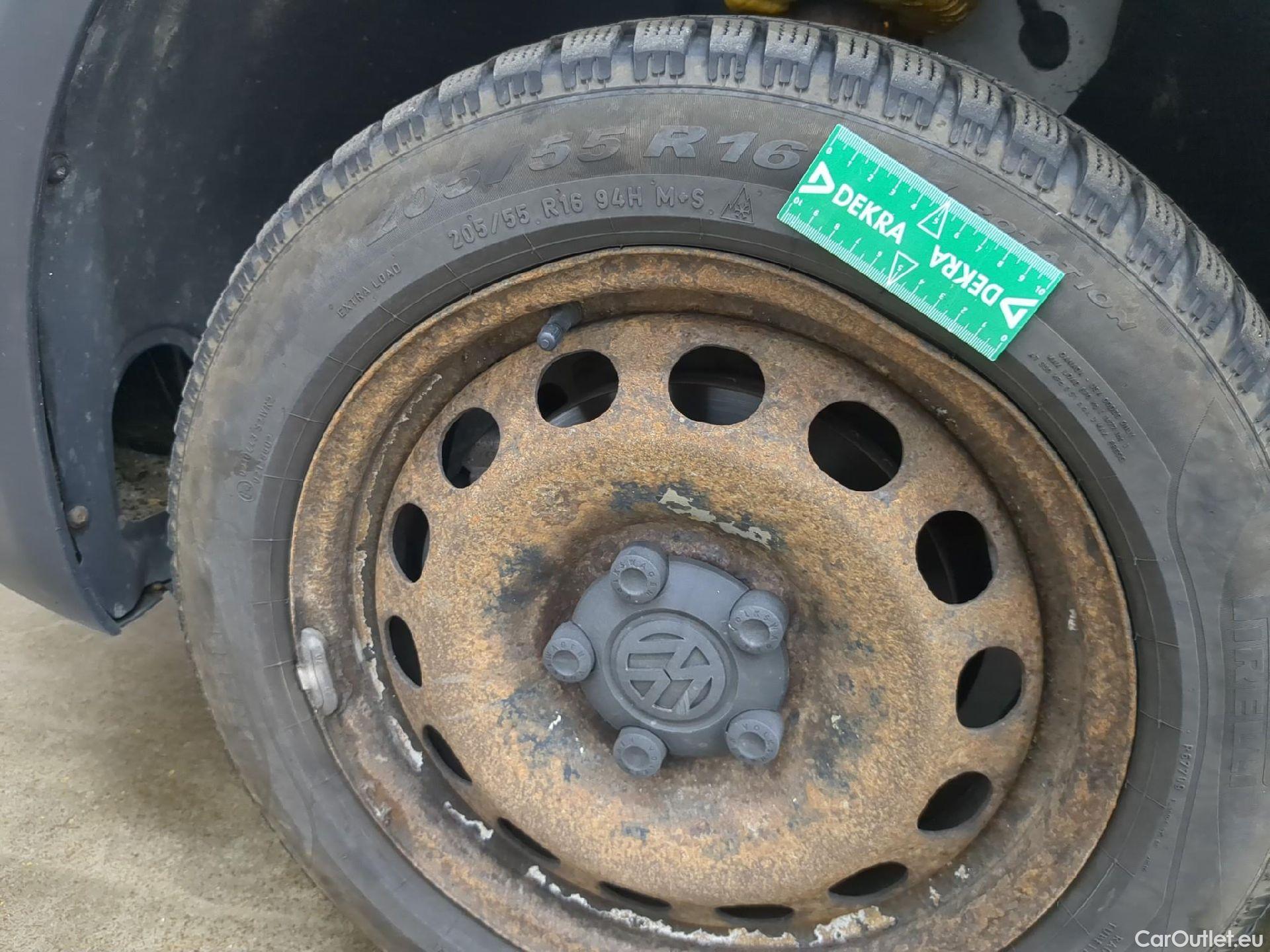  Volkswagen  Caddy VOLKSWAGEN  Van VU 4p Fourgonnette 2.0 TDI 122 4MOTION Business Line #11