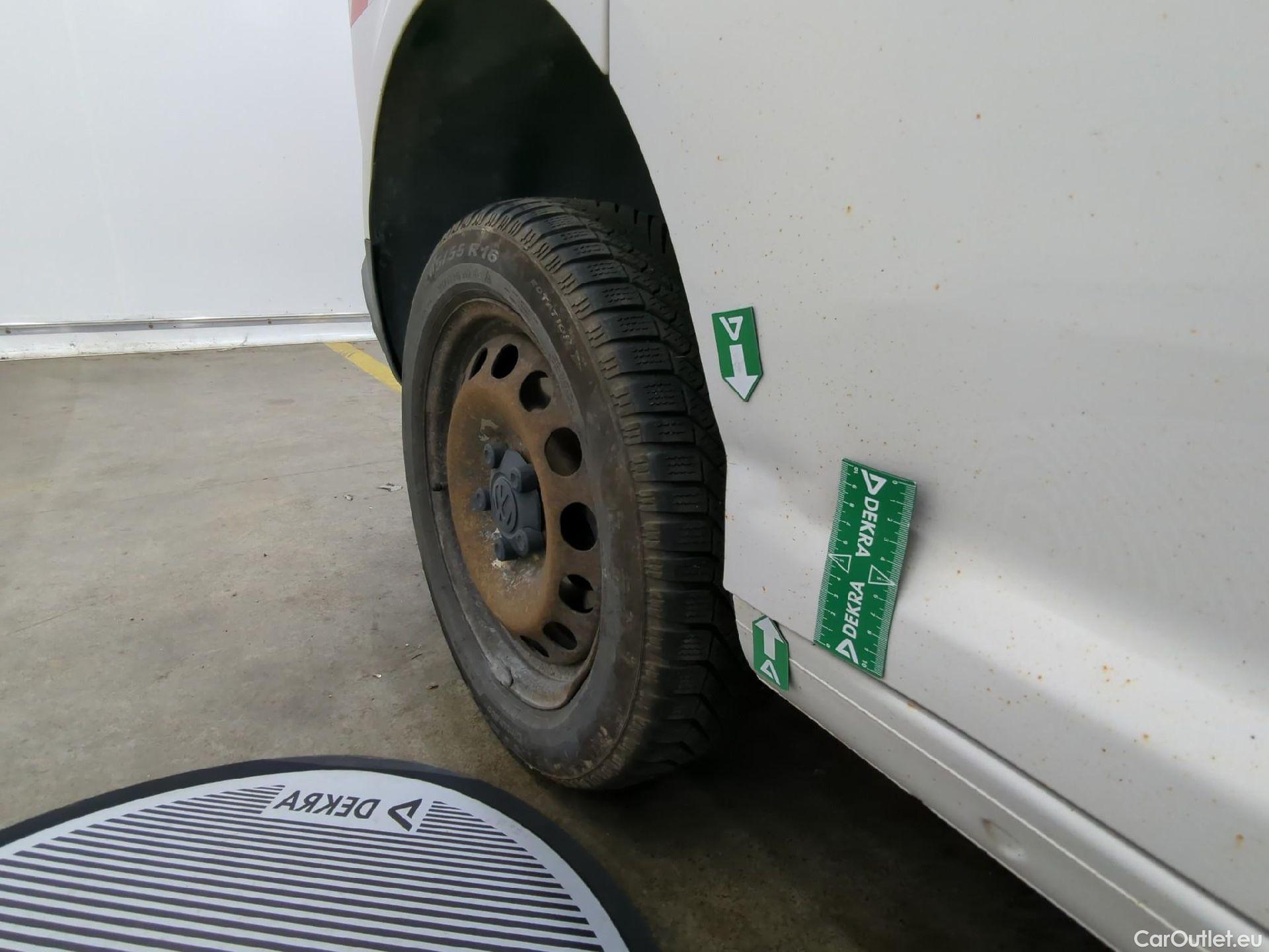  Volkswagen  Caddy VOLKSWAGEN  Van VU 4p Fourgonnette 2.0 TDI 122 4MOTION Business Line #20