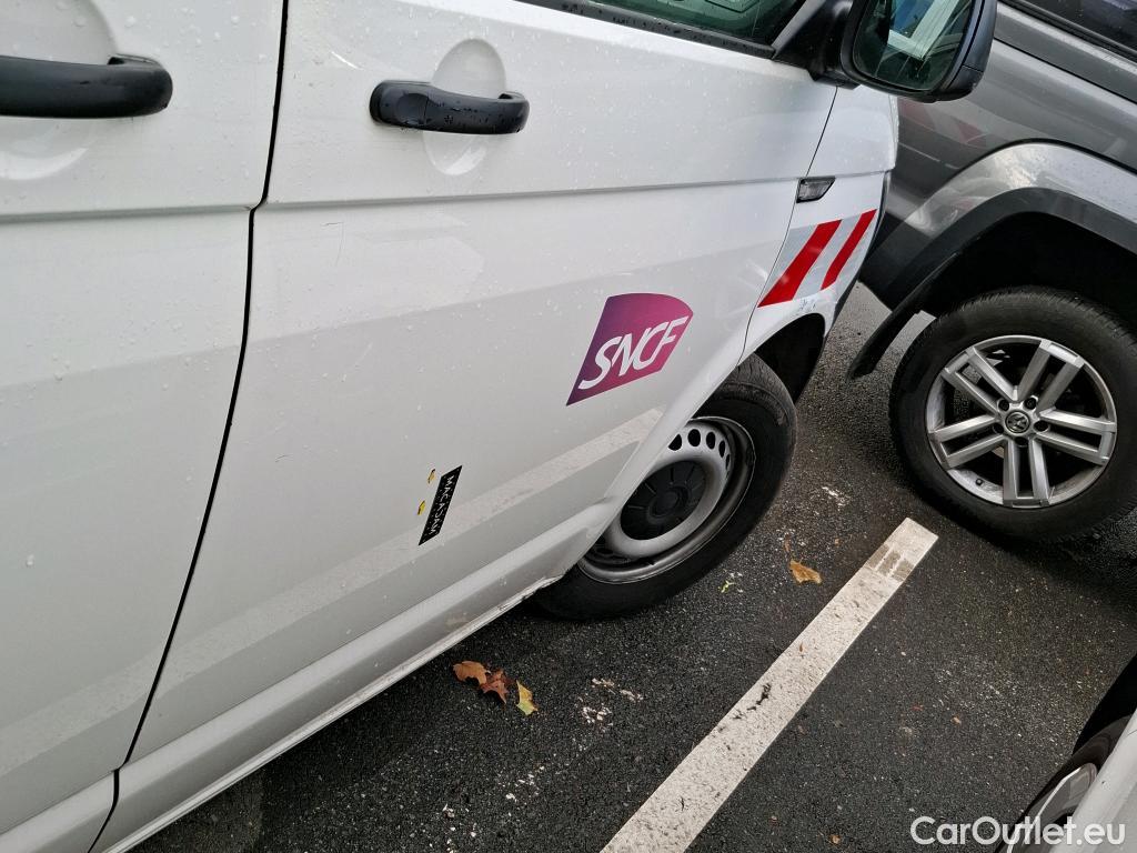  Volkswagen  Transporter T6  Fourgon 4Motion 2.0 TDI 150CV BVM6 E6 #14