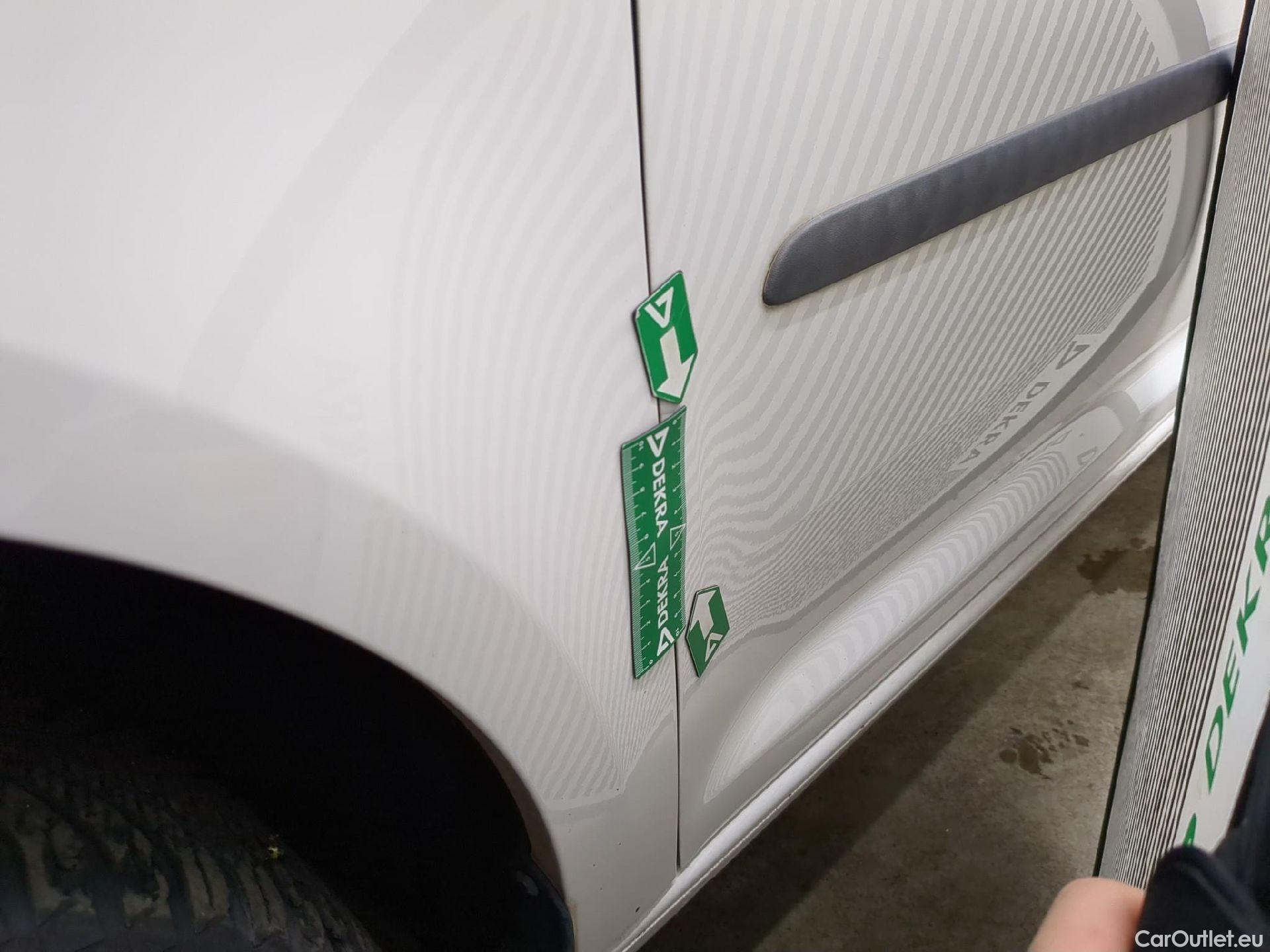  Volkswagen  Caddy VOLKSWAGEN  Van VU 4p Fourgonnette 2.0 TDI 102 DSG6 Business Line Plus #23