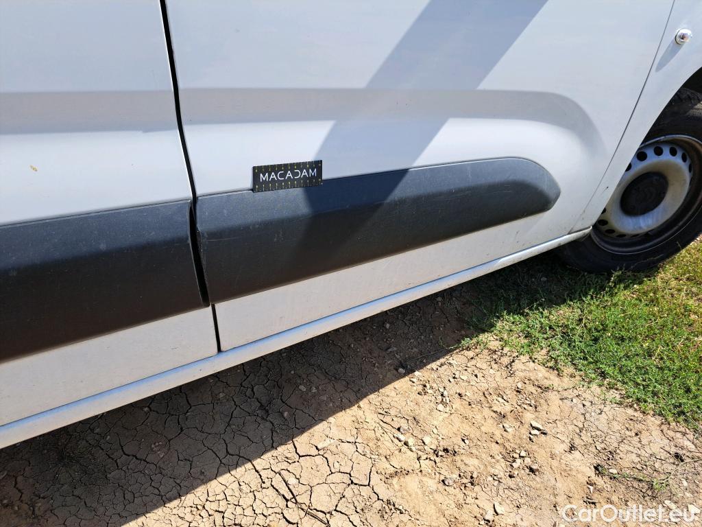  Citroen  Berlingo CITROEN  VU 4p Fourgonnette M 650kg BlueHDi 100 S&S BVM Driver #38