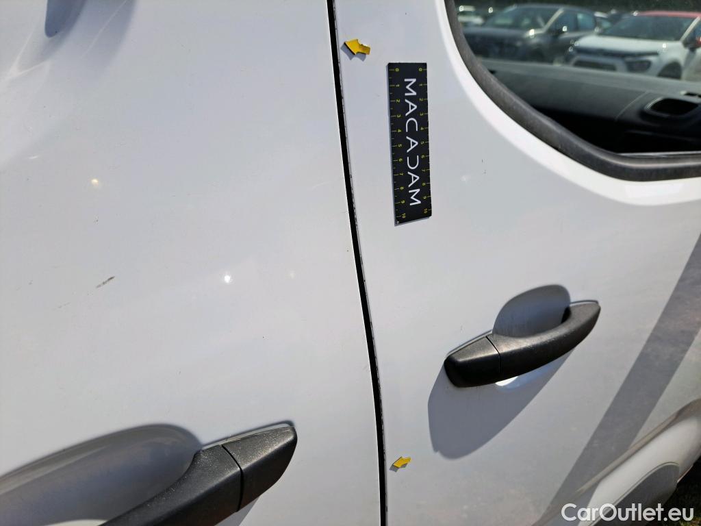  Citroen  Berlingo CITROEN  VU 4p Fourgonnette M 650kg BlueHDi 100 S&S BVM Driver #24