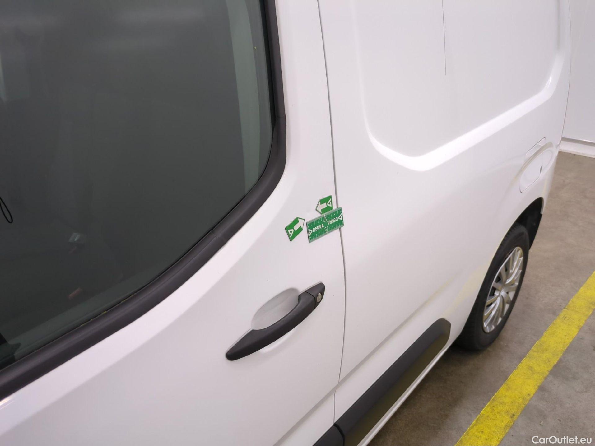  Citroen  Berlingo  Fourgon Driver M 650 1.6 BlueHDi 100CV BVM5 E6 #17