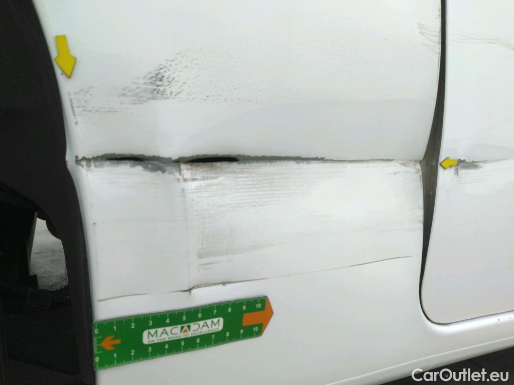  Citroen  Berlingo  Fourgon Club XL 950 1.5 BlueHDi 100CV BVM5 E6dT #8