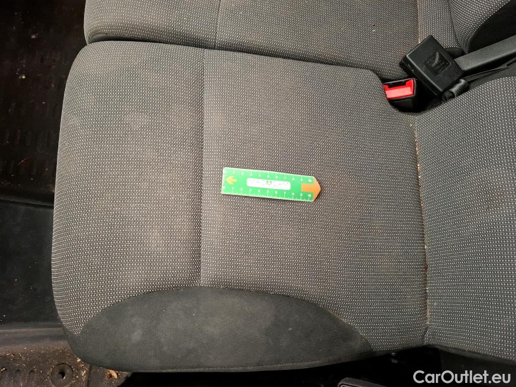  Citroen  Berlingo  Fourgon Club XL 950 1.6 BlueHDi 100CV BVM5 E6 #24