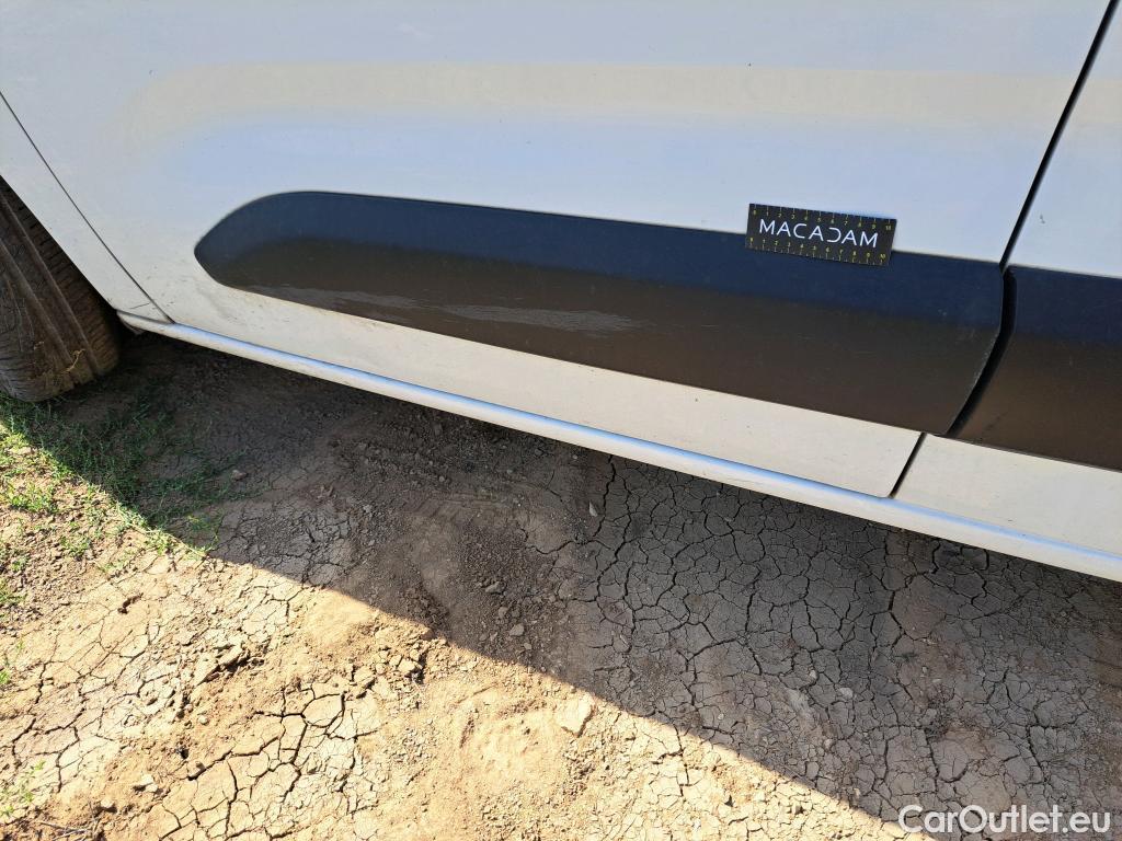  Citroen  Berlingo CITROEN  VU 4p Fourgonnette M 650kg BlueHDi 100 S&S BVM Driver #42