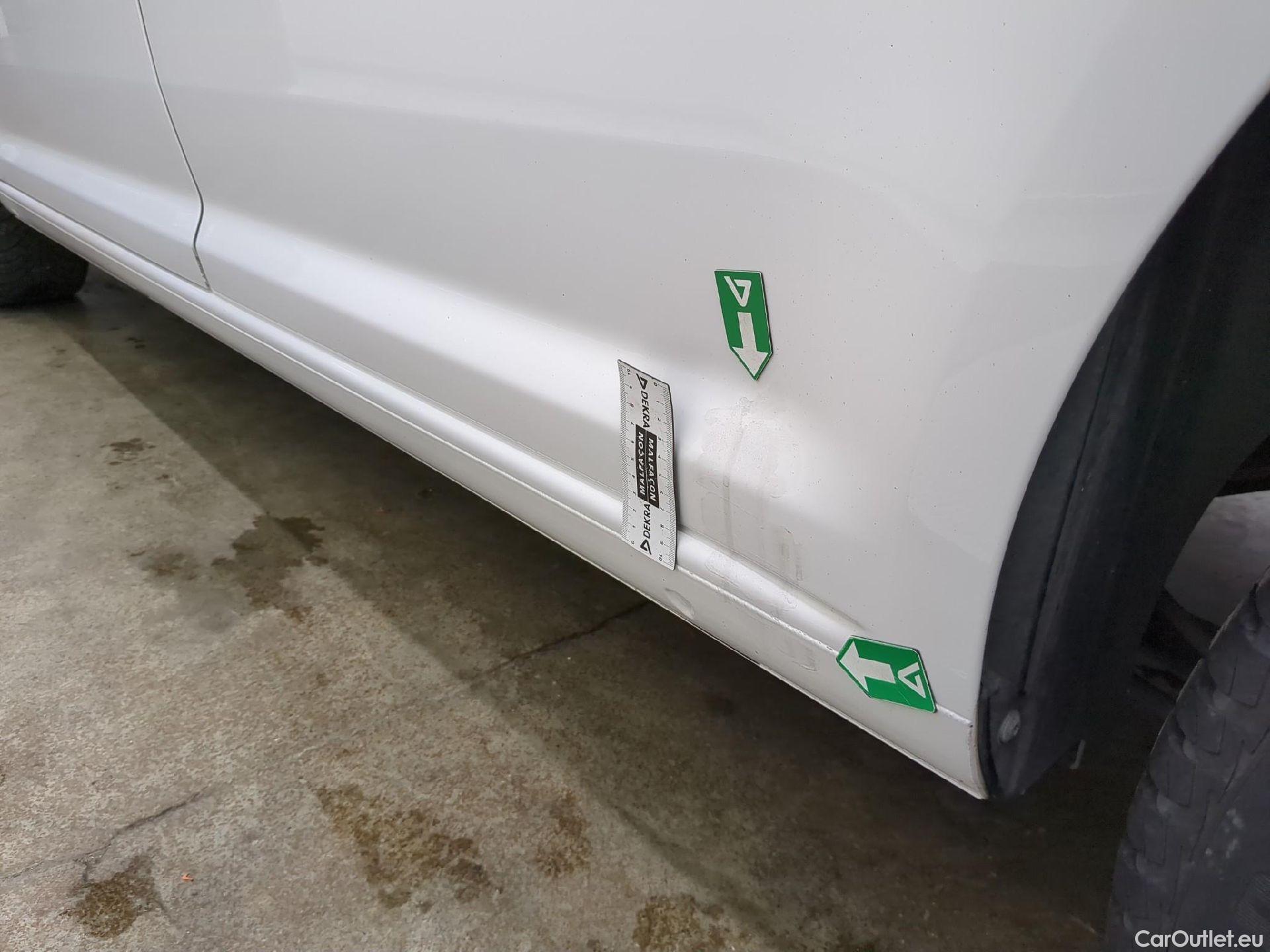  Volkswagen  Caddy VOLKSWAGEN  Van VU 4p Fourgonnette 2.0 TDI 102 DSG6 Business Line Plus #25