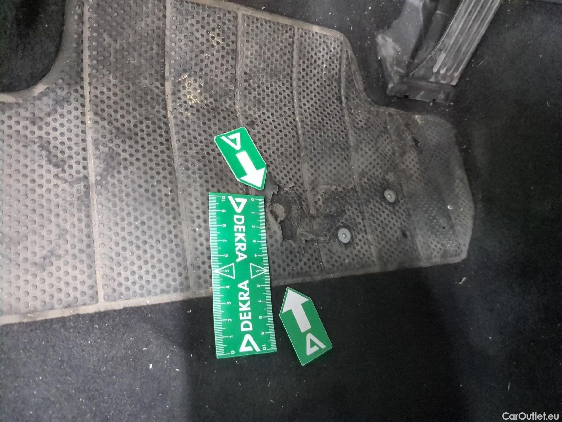  Volkswagen  Caddy VOLKSWAGEN  Van VU 4p Fourgonnette 2.0 TDI 102 DSG6 Business Line Plus #1