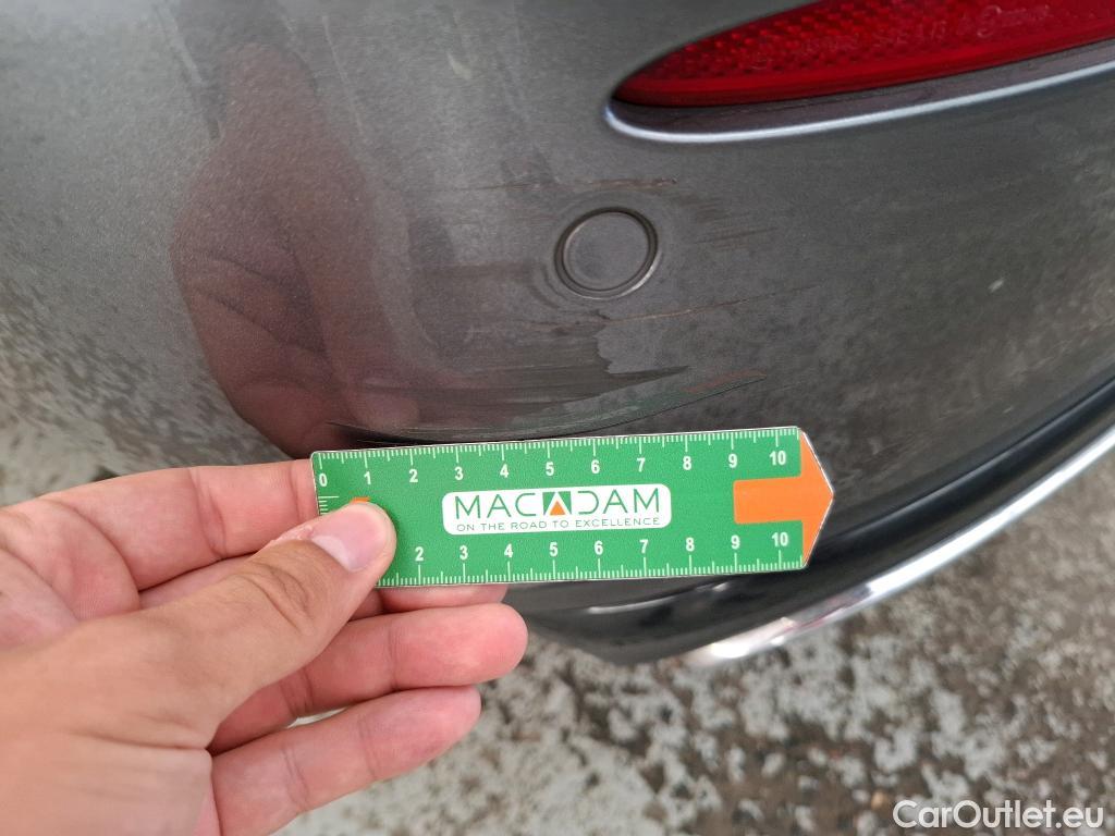  Mercedes  E-Klasse MERCEDES-BENZ Classe E Berline / 2016 / 4P / Berline E 200 d Avantgarde Line BA9 #39