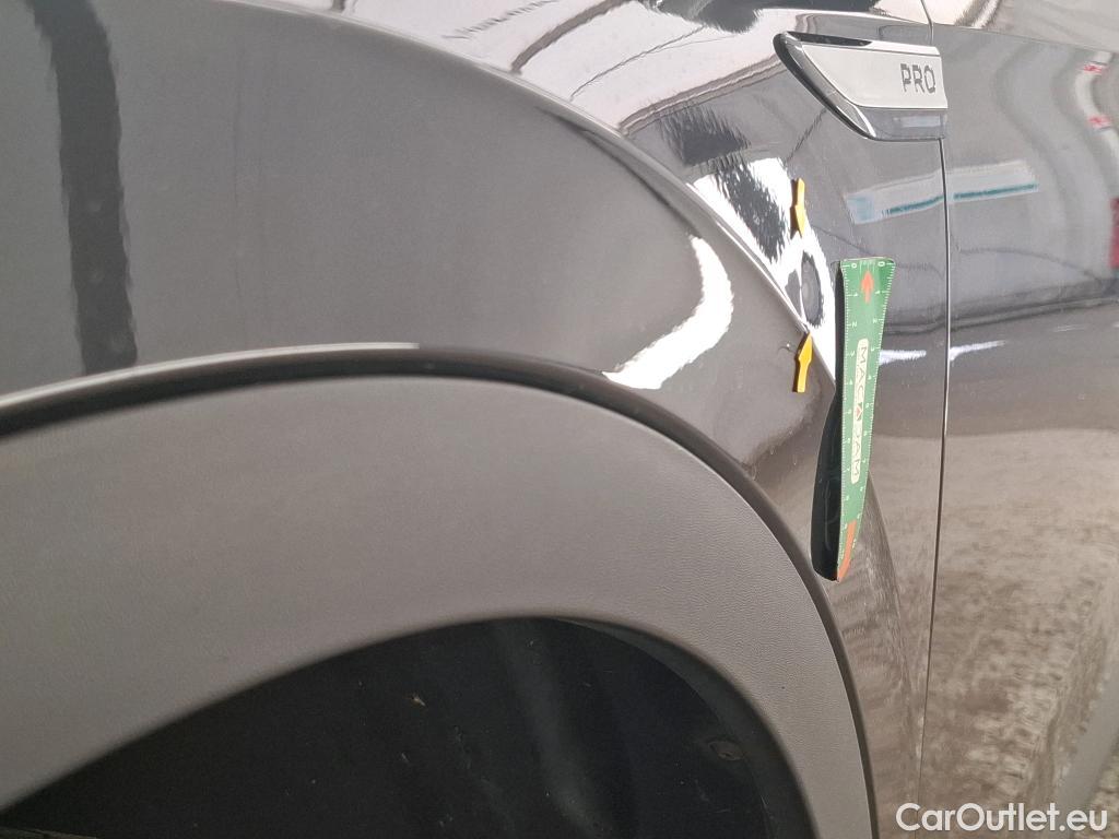  Volkswagen  ID.4  Pro Performance 77kWh BVA #18