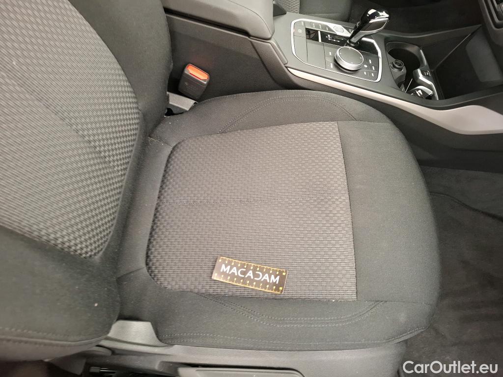  Bmw  Serie 1 BMW Série 1 / 2019 / 5P / Berline 116i DKG7 Business Design #29