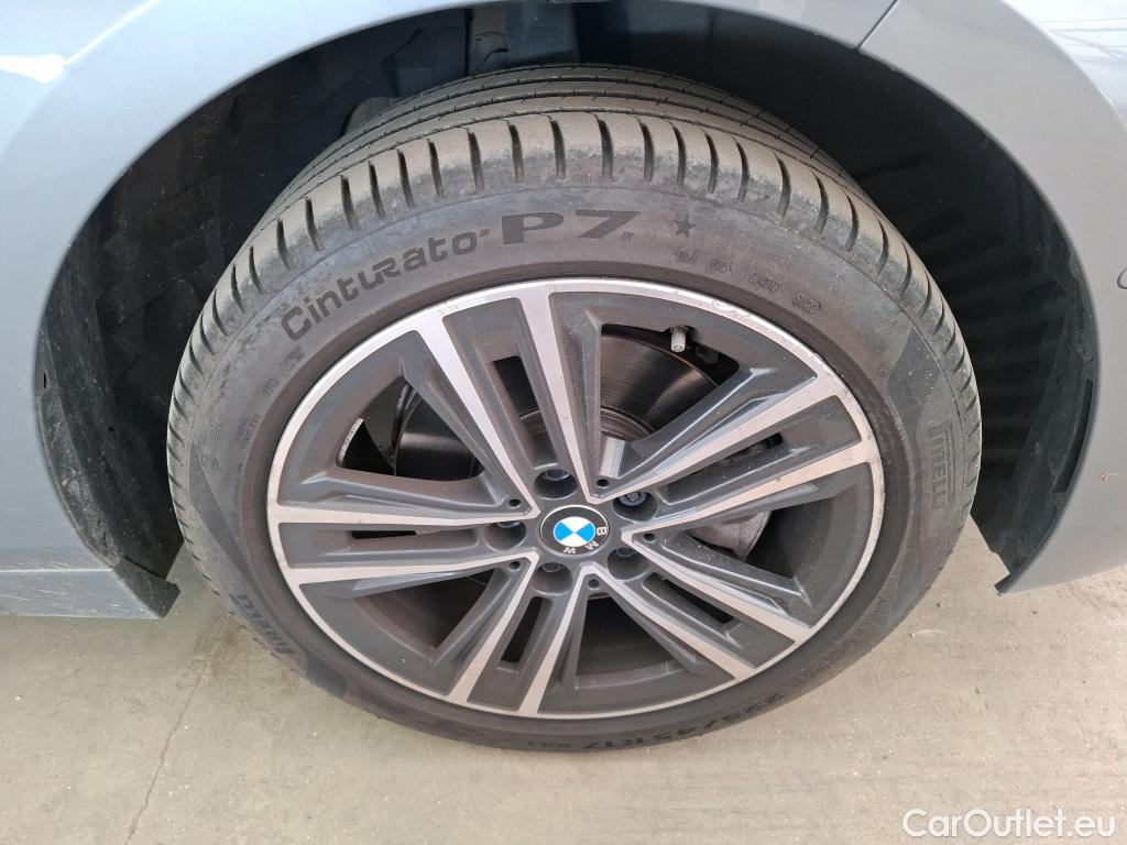  Bmw  Serie 1 BMW Série 1 / 2019 / 5P / Berline 116i DKG7 Business Design #12