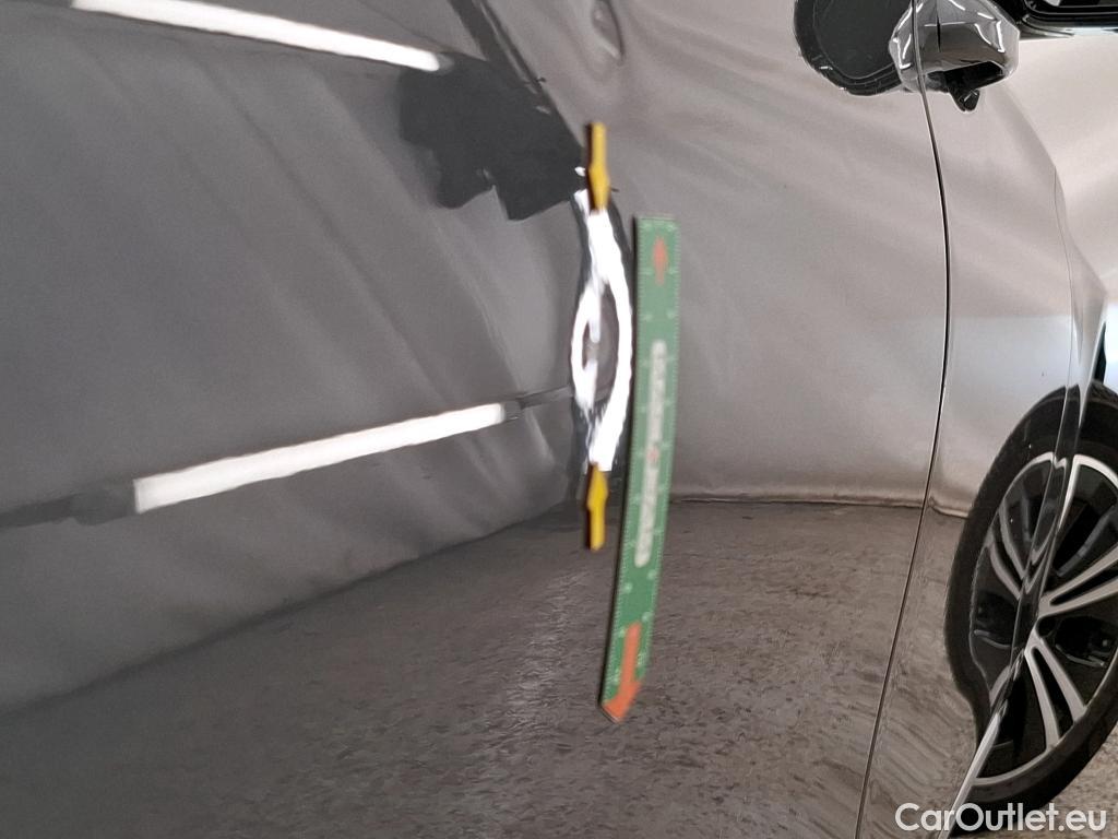  Mercedes  E-Klasse MERCEDES-BENZ Classe E Berline / 2016 / 4P / Berline E 200 d Avantgarde Line BA9 #12