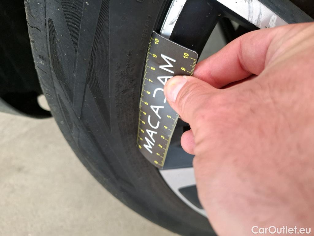  Fiat  500 FIAT X / 2018 / 5P / SUV 1.0 FFly T T3 120ch Cross #16