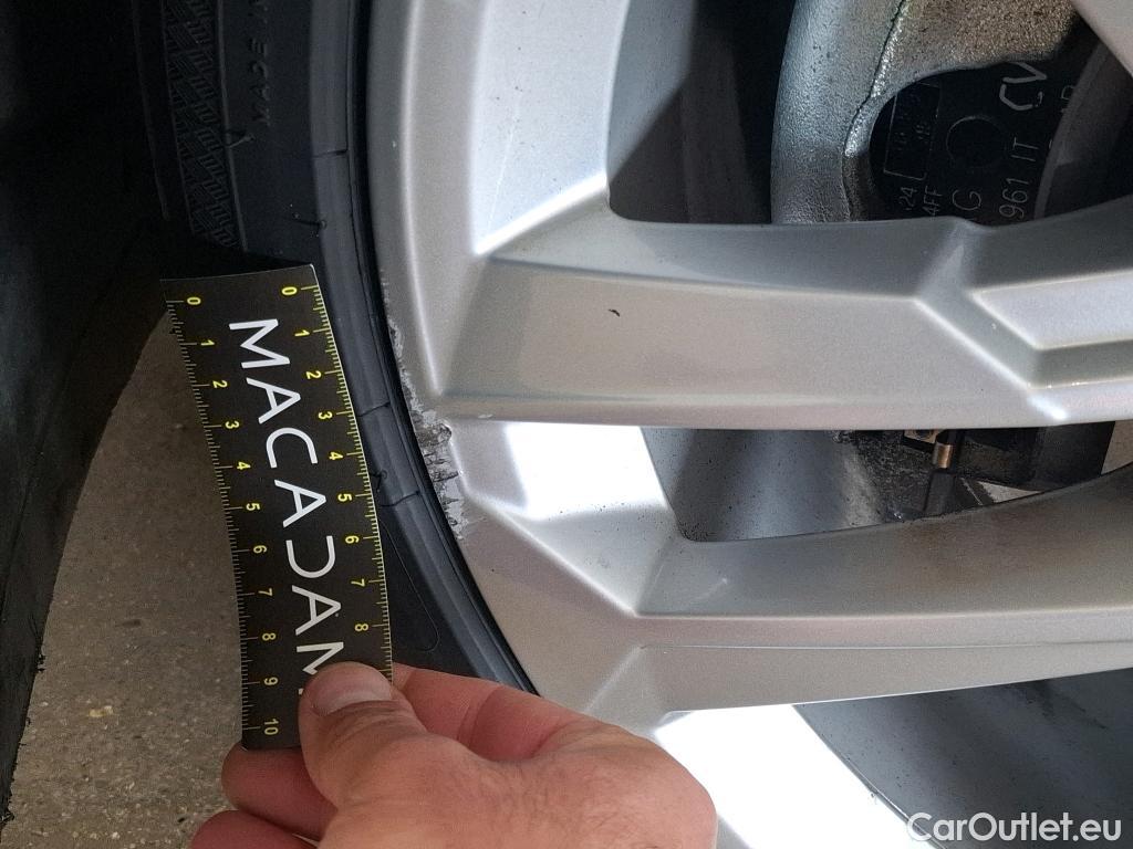  Audi  A3 AUDI  Sportback / 2020 / 5P / Berline 35 TFSI 150 Business Line #14