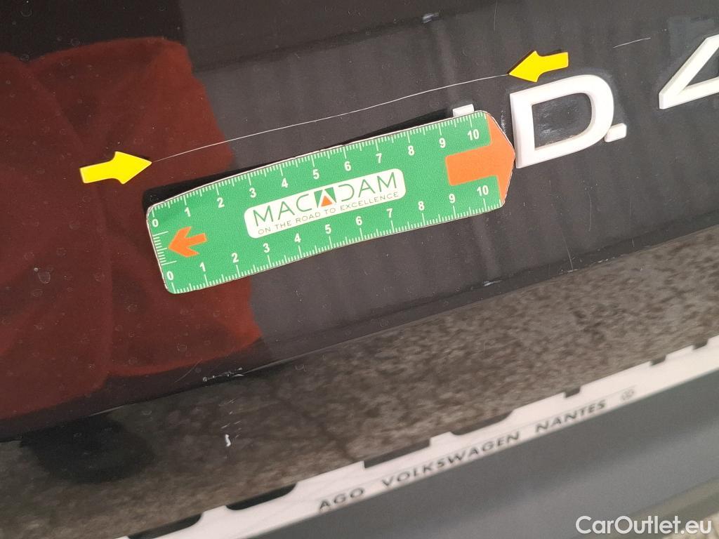  Volkswagen  ID.4  Pro Performance 77kWh BVA #8