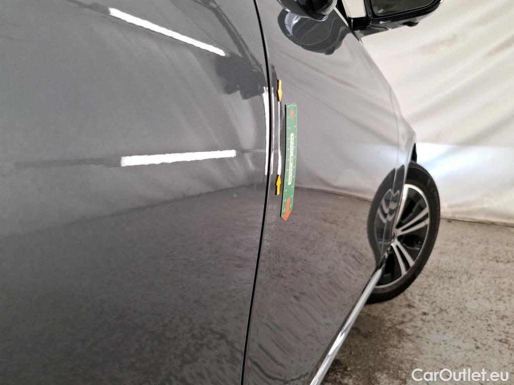  Mercedes  E-Klasse MERCEDES-BENZ Classe E Berline / 2016 / 4P / Berline E 200 d Avantgarde Line BA9 #14