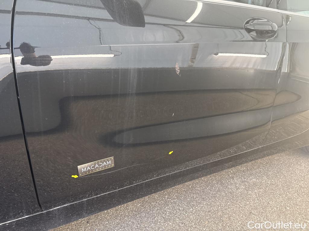  Bmw  Serie 1 BMW Série 1 / 2019 / 5P / Berline 116i Business Design #1