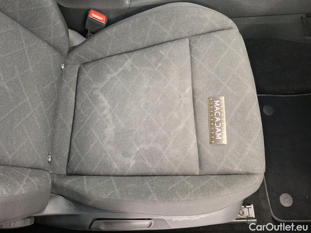  Volkswagen  Golf  VOLKSWAGEN SW / 2020 / 5P / Break 2.0 TDI SCR 150 DSG7 Life Business #14