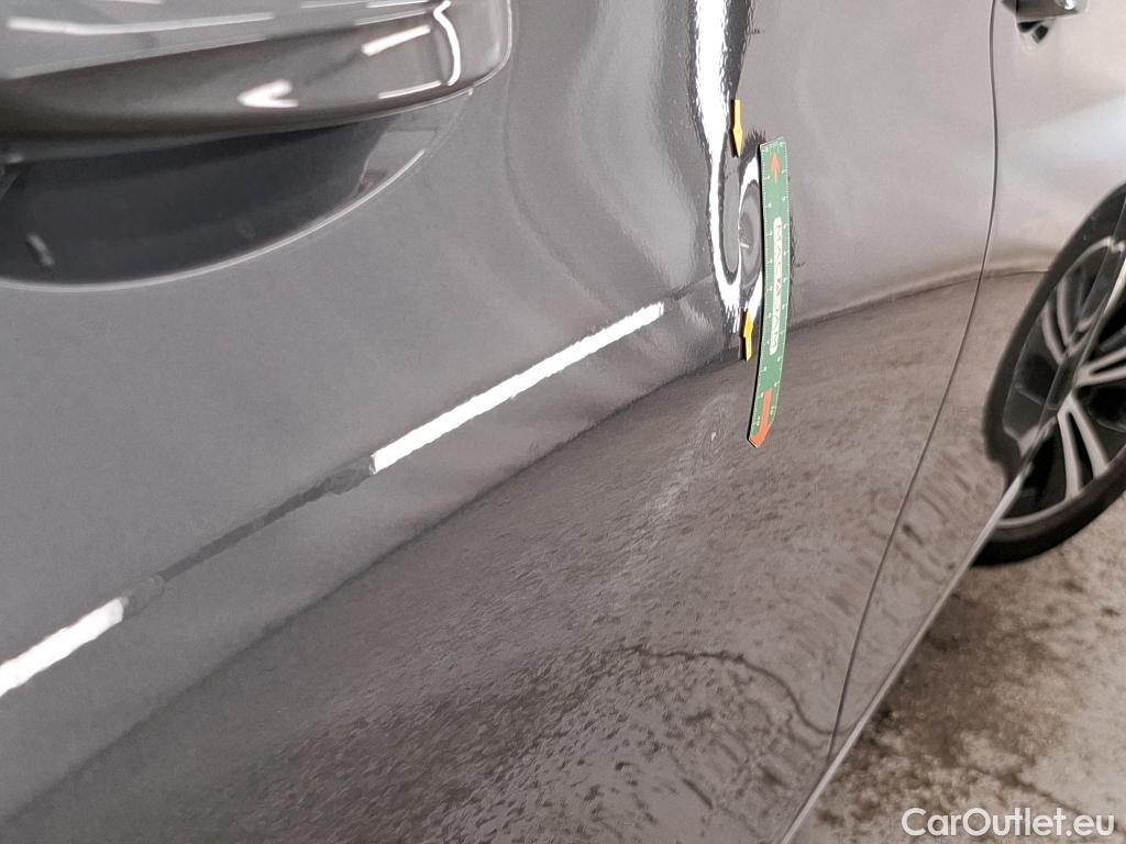  Mercedes  E-Klasse MERCEDES-BENZ Classe E Berline / 2016 / 4P / Berline E 200 d Avantgarde Line BA9 #11