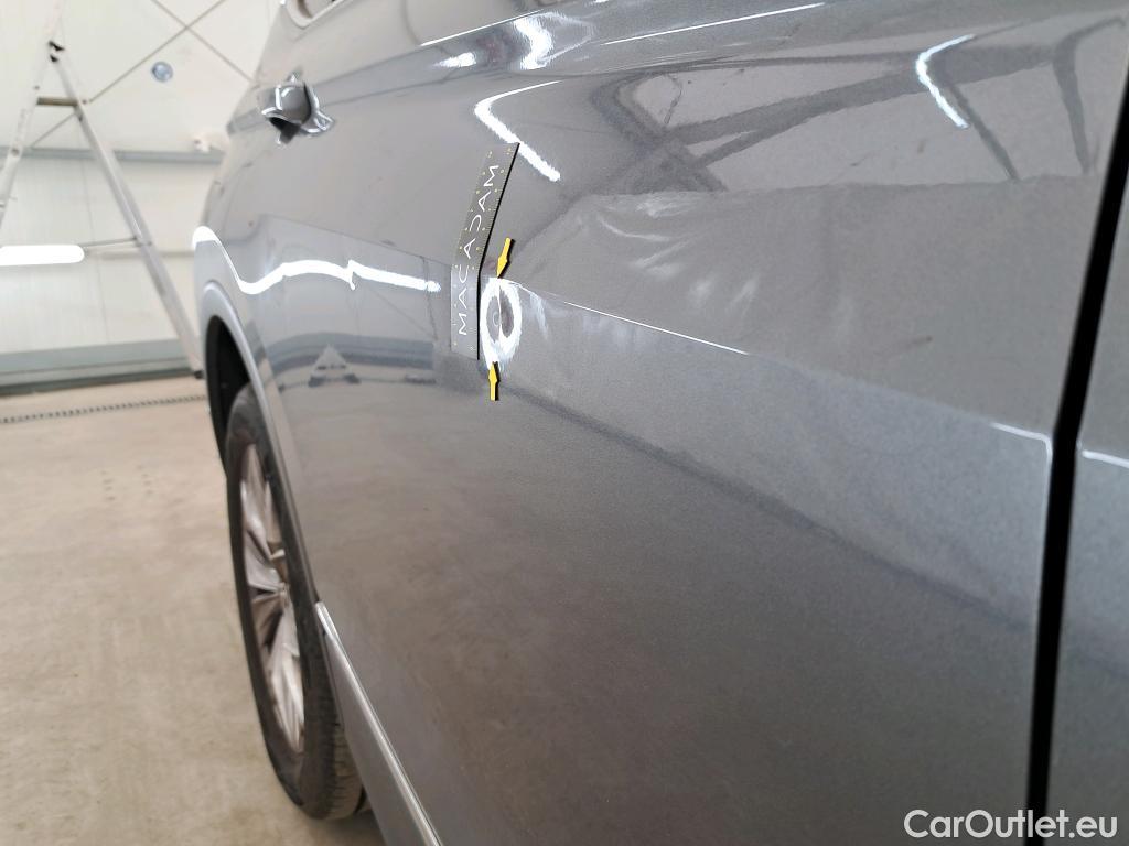  Volkswagen  Tiguan VOLKSWAGEN  Allspace / 2017 / 5P / SUV 2.0 TDI 150 BMV6 Carat #7