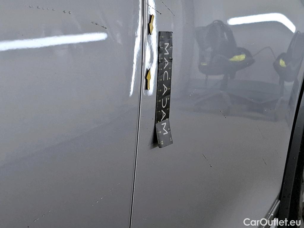  Volkswagen  Tiguan VOLKSWAGEN  / 2020 / 5P / SUV 1.4 eHybrid 245 DSG6 R-Line #9