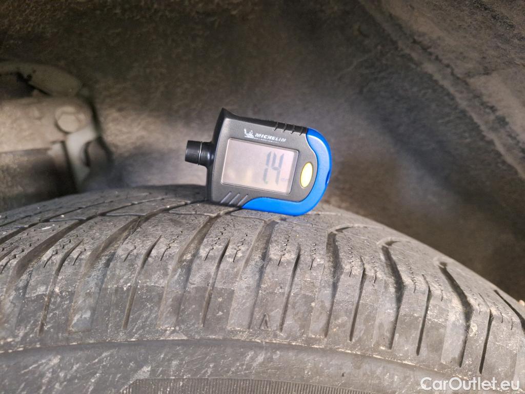  Ford  Kuga  Titanium Hybrid 2.5 190CV BVA6 E6dT #7