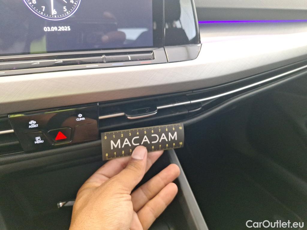  Volkswagen  Golf  VOLKSWAGEN SW / 2020 / 5P / Break 2.0 TDI SCR 150 DSG7 Life Business #19