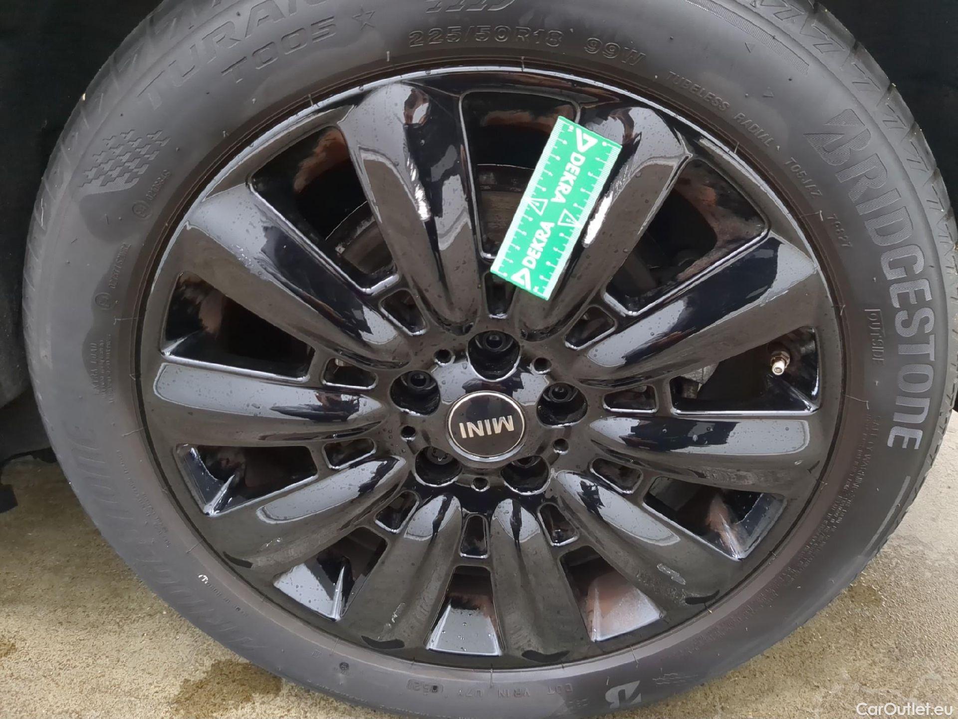  Mini  Countryman MINI  / 2020 / 5P / Crossover Cooper SE ALL4 Northwood 125+95ch BVA6 #15